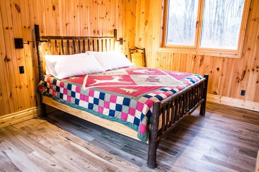Kenauk Nature Hotel Montebello Buitenkant foto